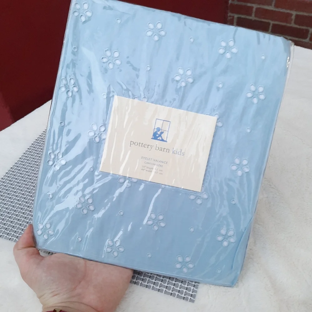 Pottery Barn Kids Eyelet Valance Tie Top Construction Baby Blue Nursery Gift